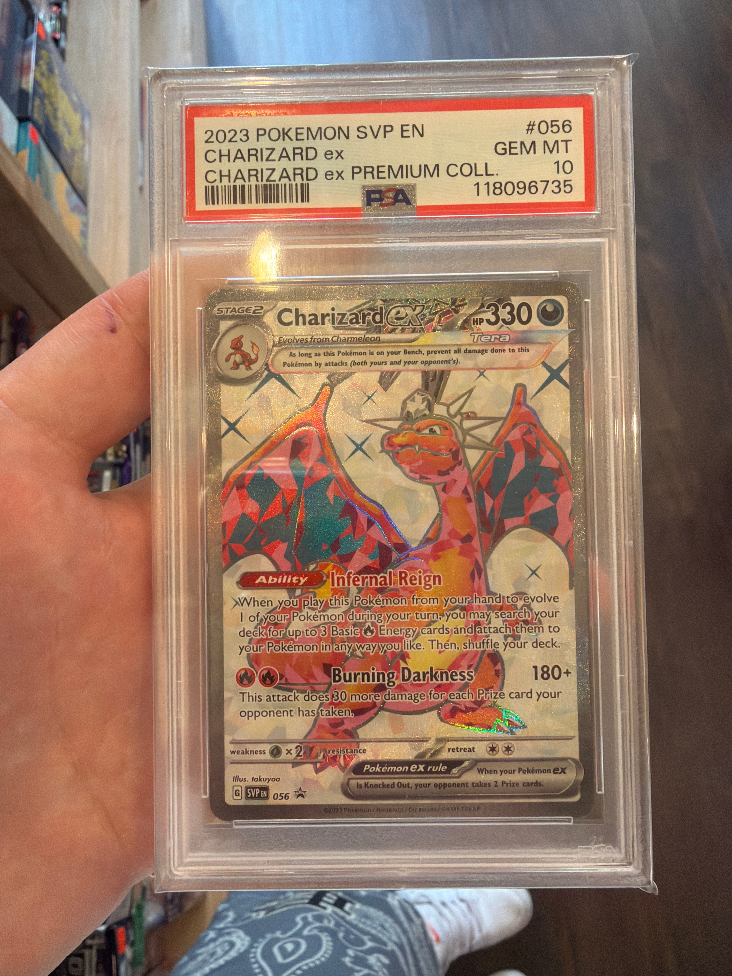 2023 Pokemon SVP EN Charizard Ex Premium Collection PSA 10 (735)