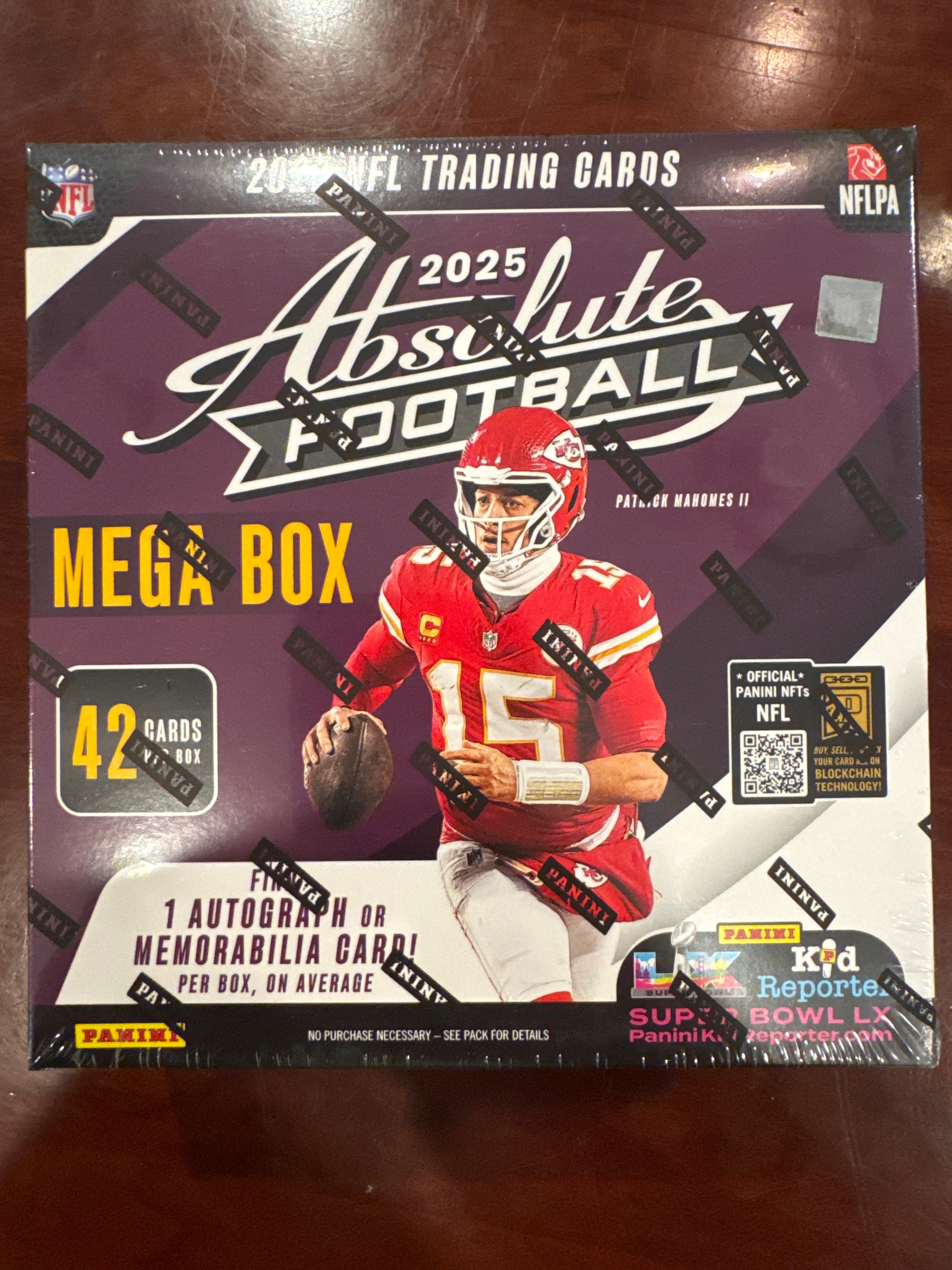 Absolute Football 2025 Mega Box